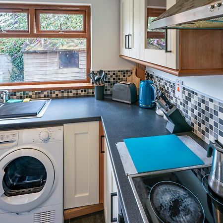 Modern 3 Bedroom House Close To Ferry And City Centre ベルファスト エクステリア 写真