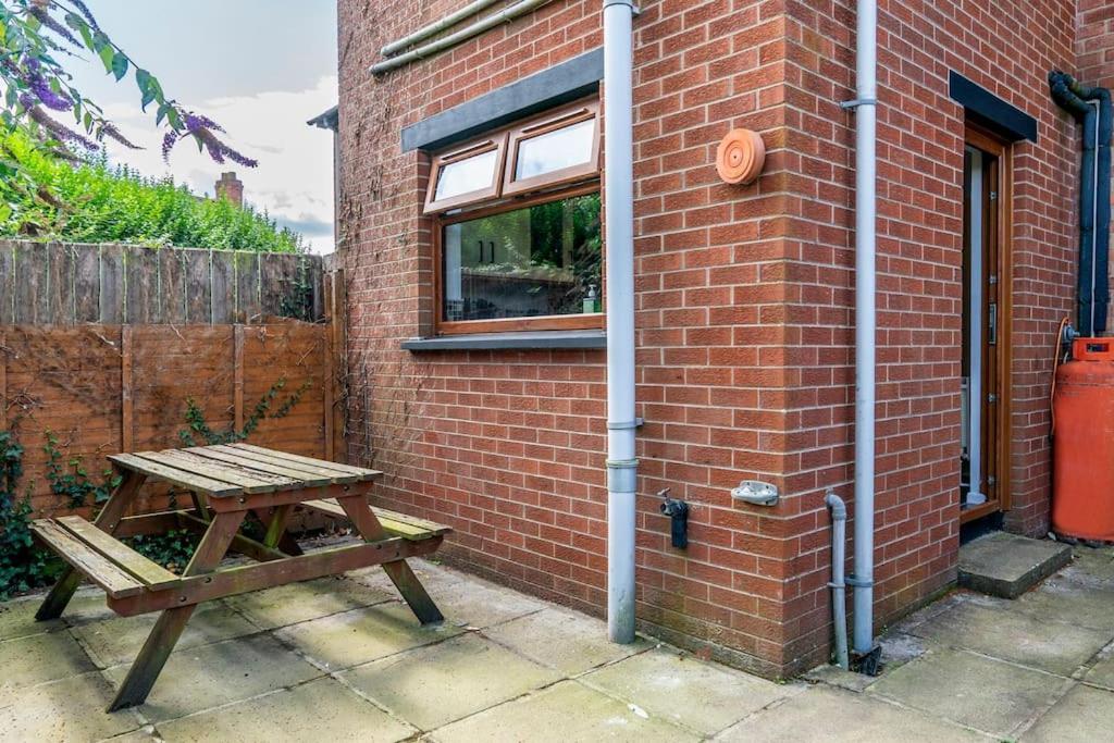 Modern 3 Bedroom House Close To Ferry And City Centre ベルファスト エクステリア 写真